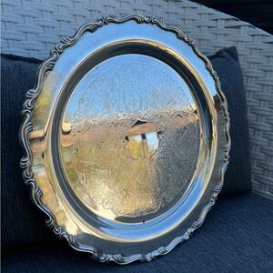 Vintage Oneida silver serving tray 10”